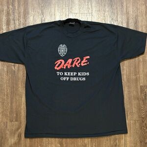 Vintage D.A.R.E men’s 2XL single stitch T-shirt